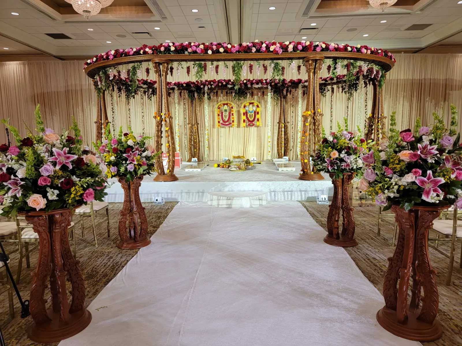 Custom wedding mandap by Poonam Creations, Chicagoland Indian wedding decor