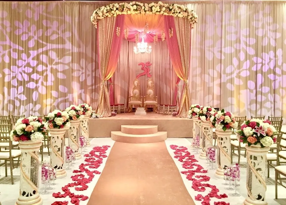 Round mandap with circular design for Indian wedding ceremony