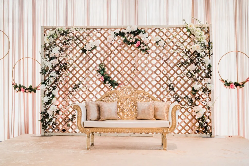 Rustic-style Indian wedding reception decor by Poonam Creations